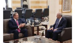 رئيس الحكومة اطلع من وزير الصناعة على نتائج زياته لفرنسا وعرض إفرام التطورات واستقبل الحوت