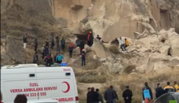 السلطات التركية: مقتل شخصين وإصابة آخرين جراء انهيار صخري في منطقة كابادوكيا السياحية