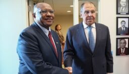الخرطوم تعول على موسكو في إعادة إعمار ما دمرته الحرب