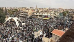 الاخبارية السورية: تظاهرات في الحسكة والرقة ومنبج تطالب بفرض الأمن وسيادة الدولة