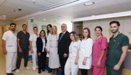 اللبنانية الأولى زارت “واحة الحياة” في الاشرفية: رعاية كبارنا ليست احسانا بل واجب وفاء تجاههم
