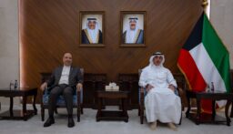 الخارجية الكويتية تستدعي السفير الإيراني وتسلمه مذكرة احتجاج على بيان لسفارة بلاده