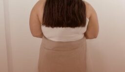 انتحلت صفة أمنية وأنشأت جمعية وهمية.. فوقعت في قبضة أمن الدولة