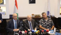 سلام من سرية درك النبطية في كفرجوز: الدولة تقف إلى جانبكم وتقدّر كل ما تقومون به في هذه الظروف الصعبة