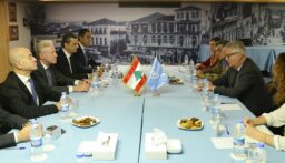 رجي يلتقي لاكرو ويؤكد تمسك لبنان بقوة أممية تخلف “اليونيفيل”
