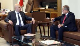 الرئيس عون استقبل الصدي واكد دور البلديات بالمساعدة على تأمين حقوق المواطنين: لا يمكن السماح بمحاولات تسييس الوضع الاقتصادي وتضخيمه لاهداف سياسية